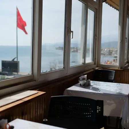 Ozsoy Hotell 3*